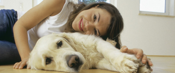 n-DOG-CUDDLE-WOMAN-large570