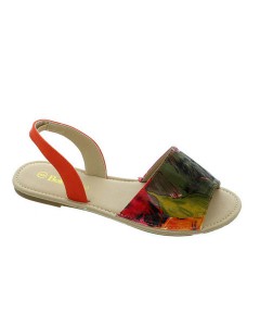 Cents-Of-Style-051115-brina5-shoes_600W02_3837ace4-5d23-47ca-98d3-fef91d3df31e_grande